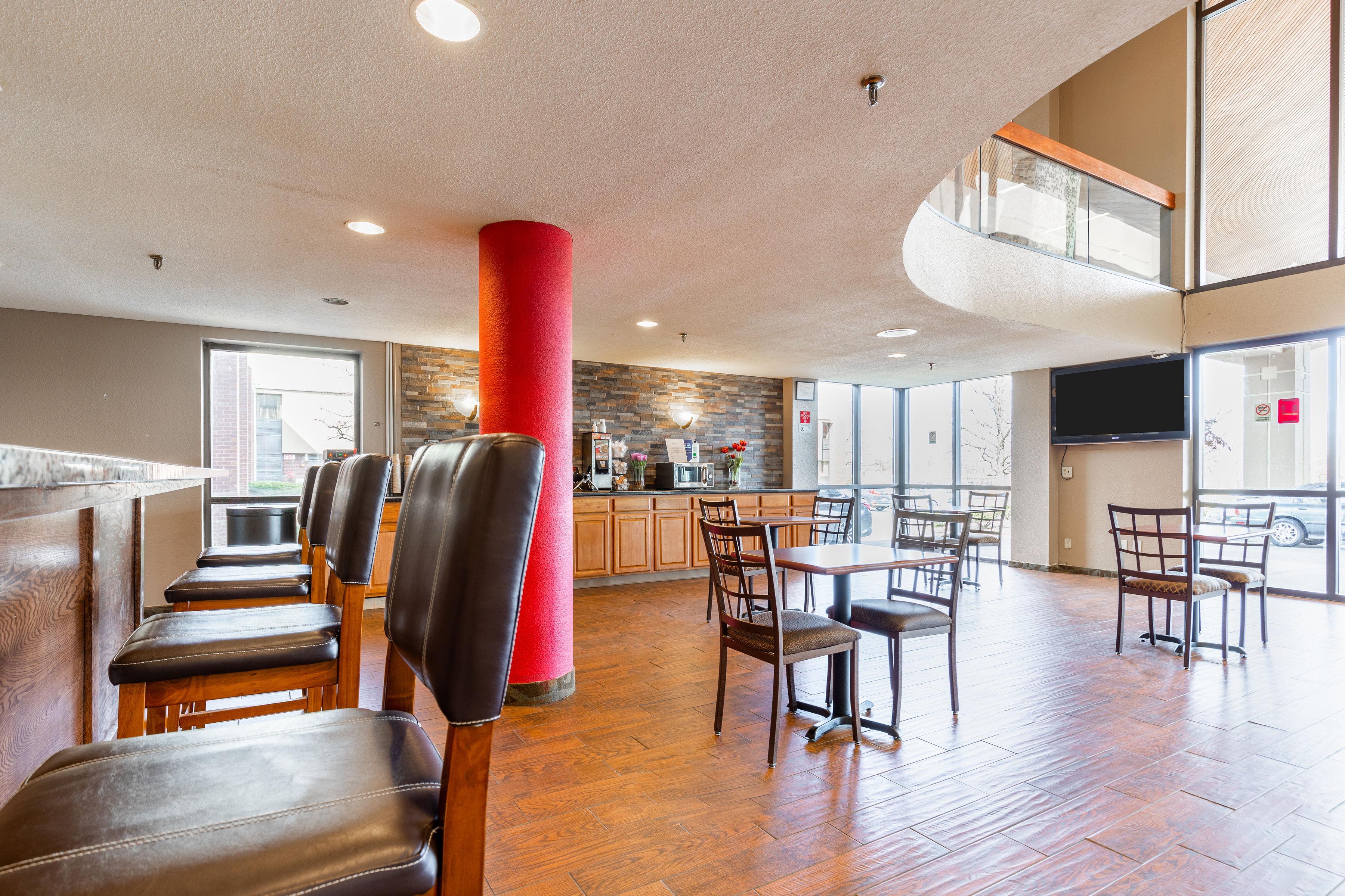 Hotel Ramada By Wyndham Columbus North à Westerville Extérieur photo